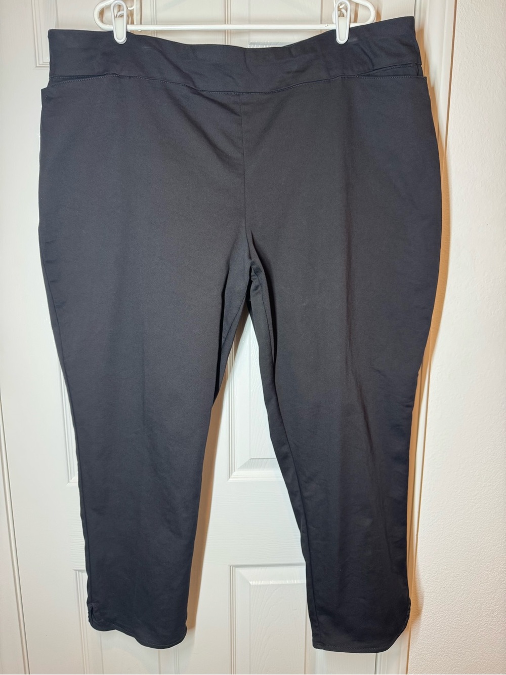 croft & barrow Black Cropped Womens Pants